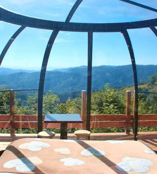 Luxury tent Nuits D'Y Cimes : Nuit Insolite Bulle, Spa Jaunac France