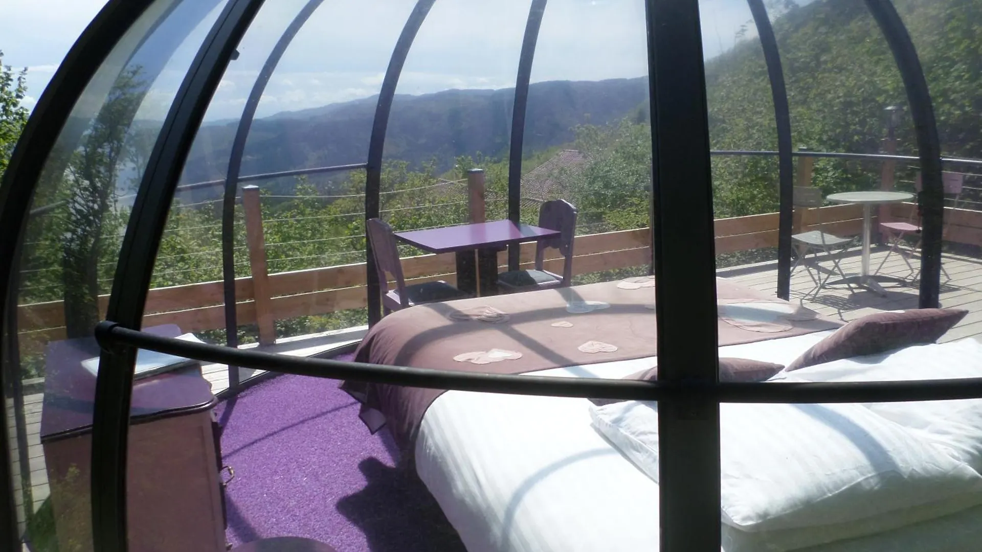 Nuits D'Y Cimes : Nuit Insolite Bulle, Spa Jaunac 0*,  France